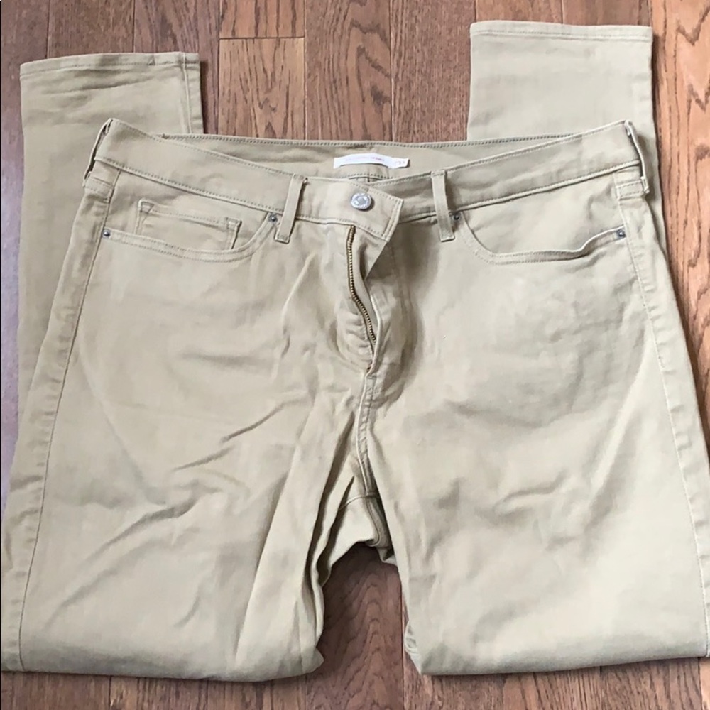 Levi’s 311 Shaping Skinny
